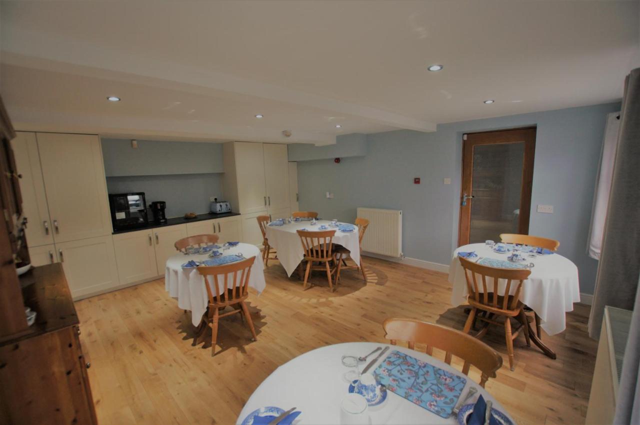 Bed and Breakfast Dove House Bishop's Cleeve Экстерьер фото