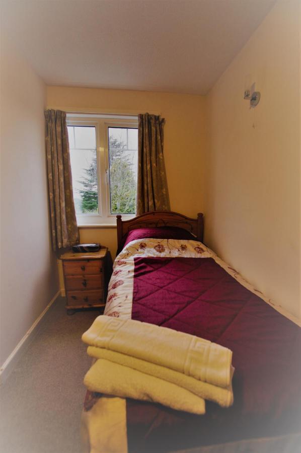 Bed and Breakfast Dove House Bishop's Cleeve Экстерьер фото